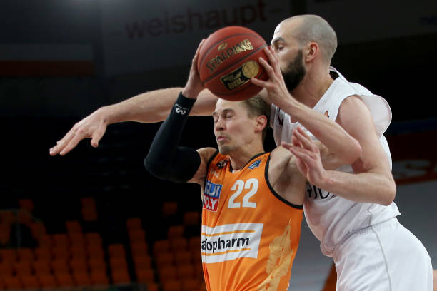 够与世界顶 够与世界顶