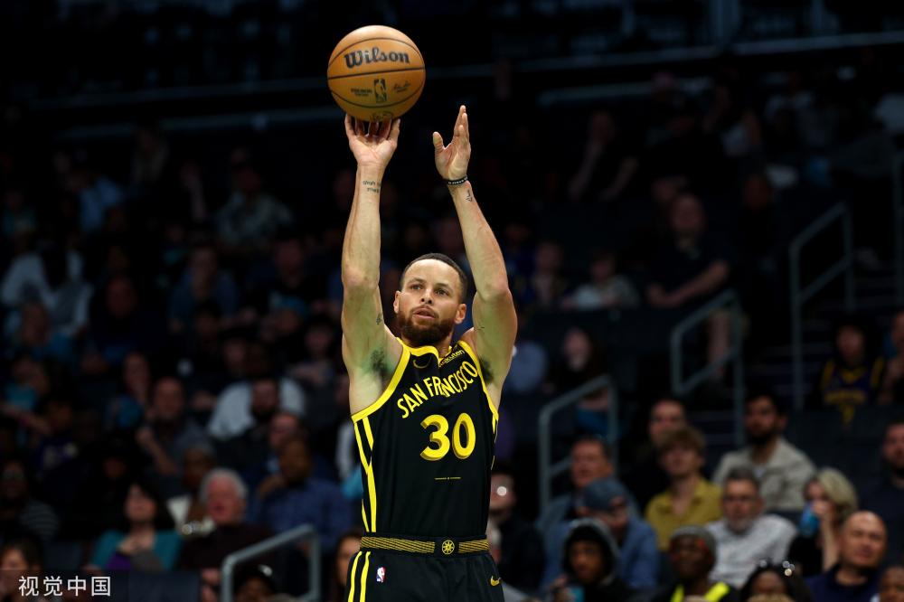 中以任意球 中以任意球